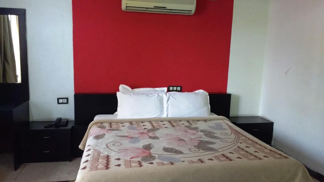 Sanjay Motels I Pvt Ltd Pura Raghunath Bagian luar foto