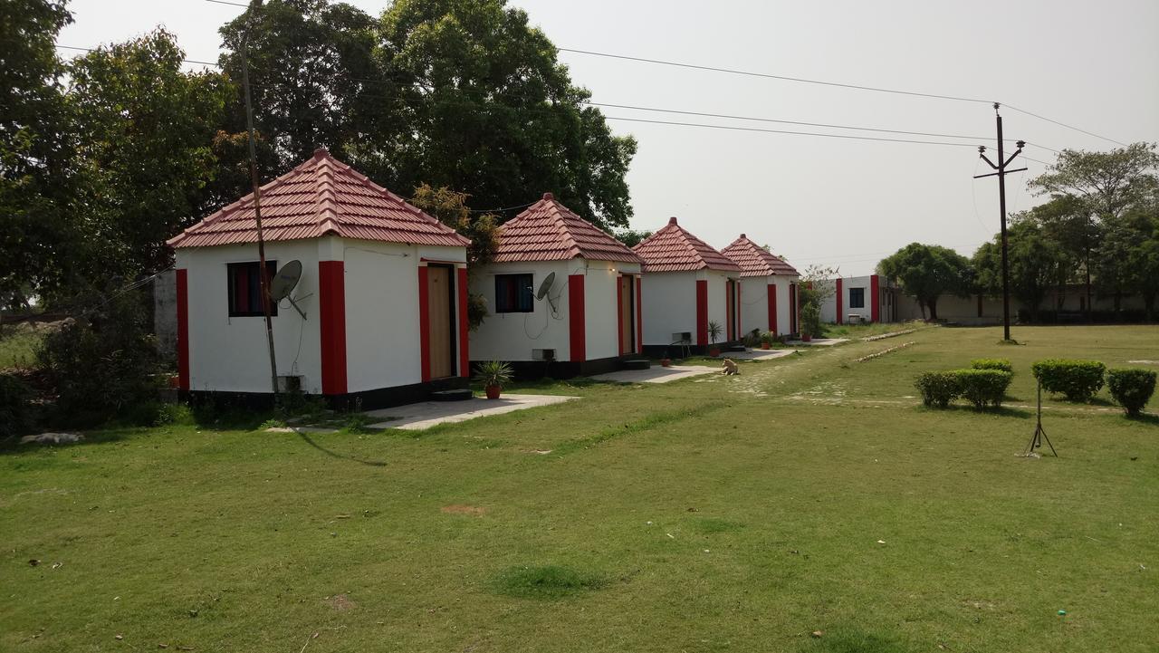 Sanjay Motels I Pvt Ltd Pura Raghunath Bagian luar foto